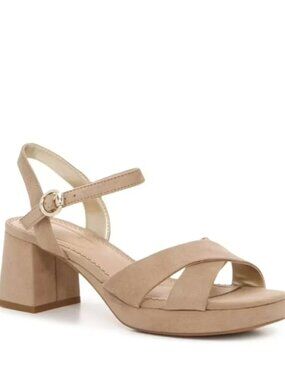 LIKE NEW Beige Kelly & Katie Liliena Platform Sandal 6.5